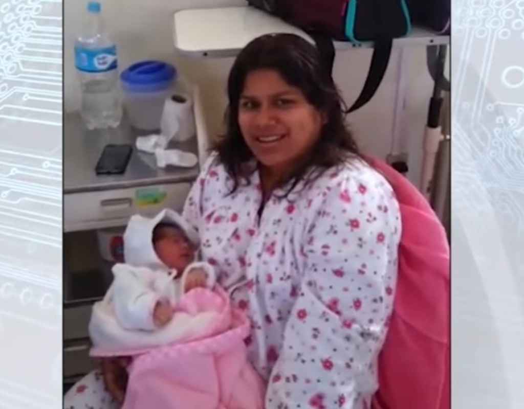 Joran's former wife with their child in the hospital