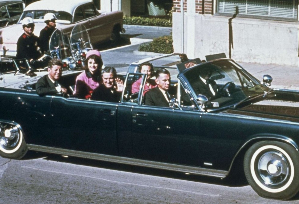 A picture from moments before John F Kennedy was assassinated