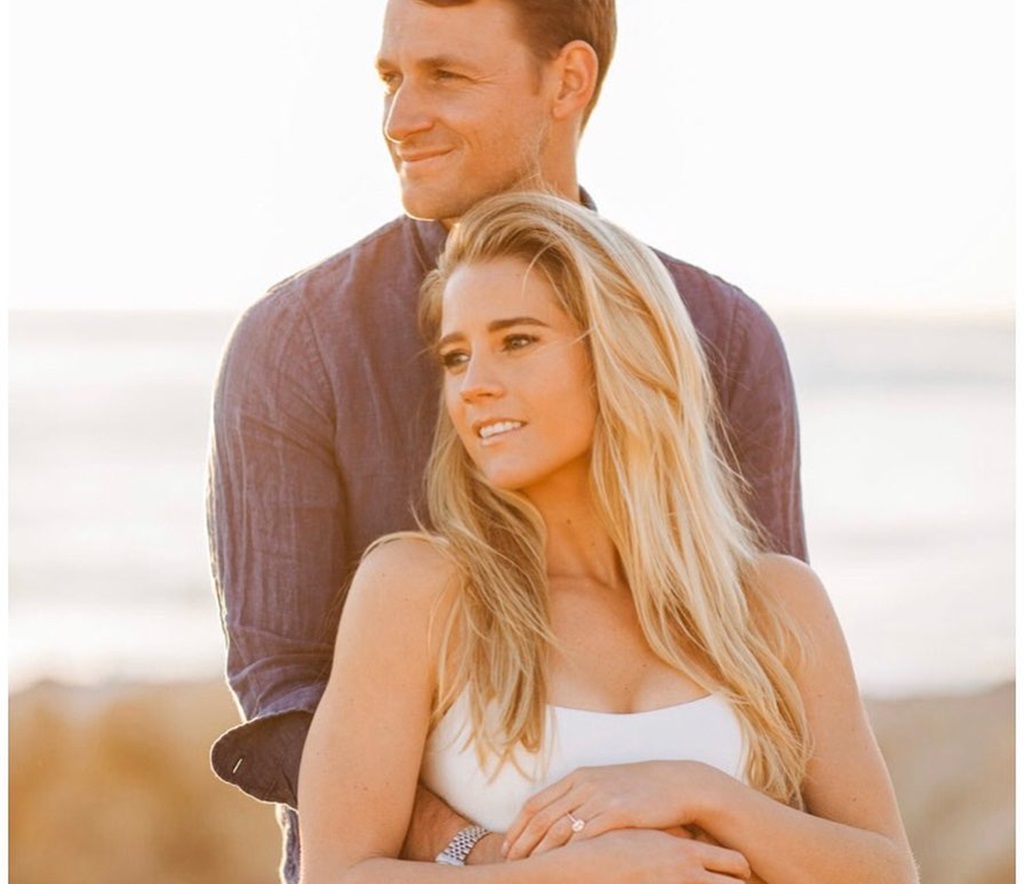 Ben Wierda and his wife Cassidy clicked a picture after 124 days of their marriage.