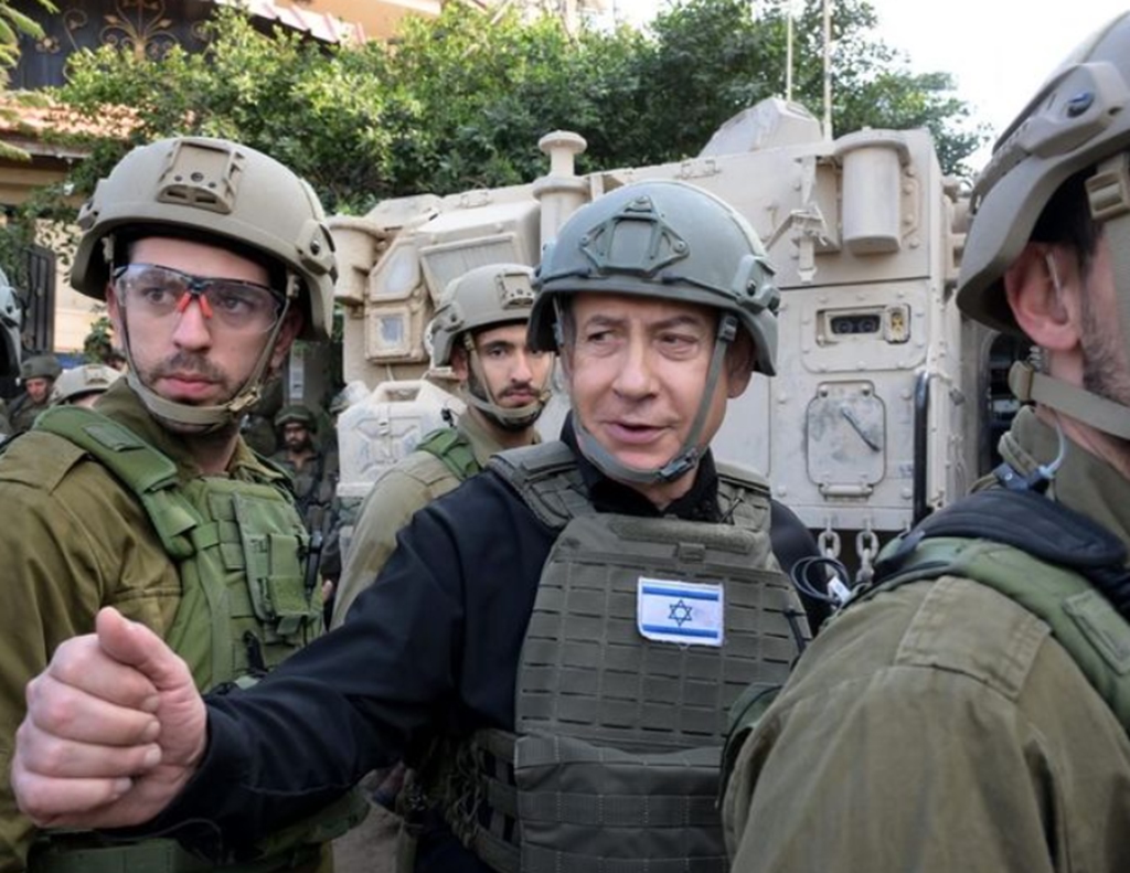 Benjamin Netanyahu fully dressed as militarey. 
