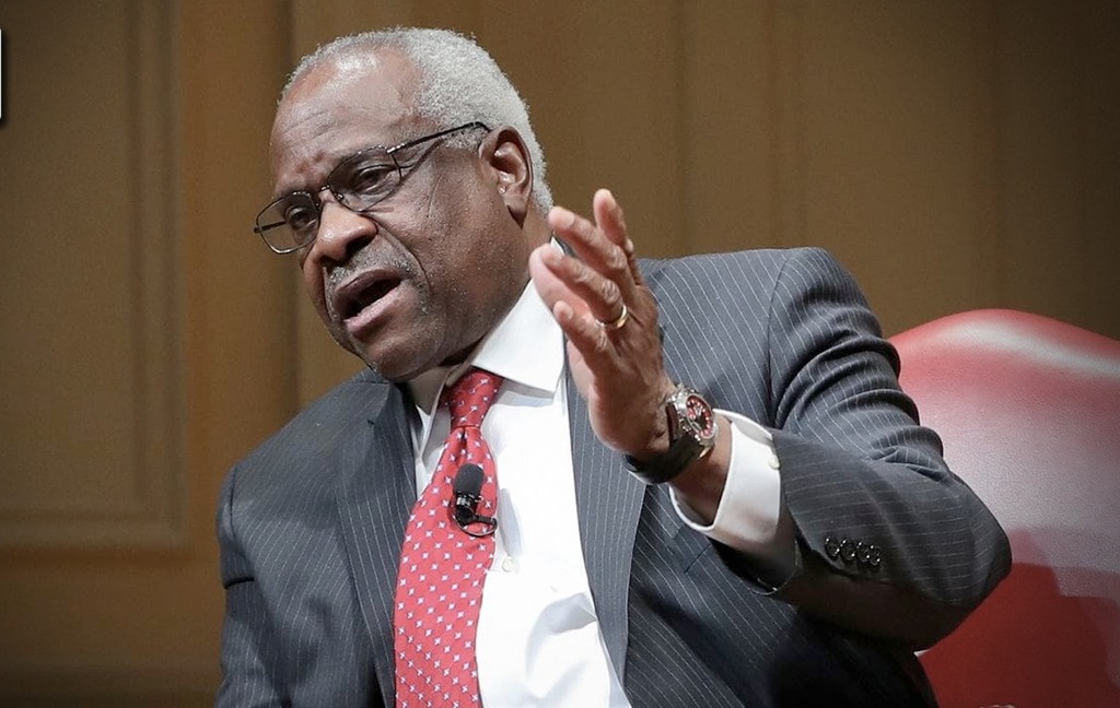 Clarence Thomas talking in an interview