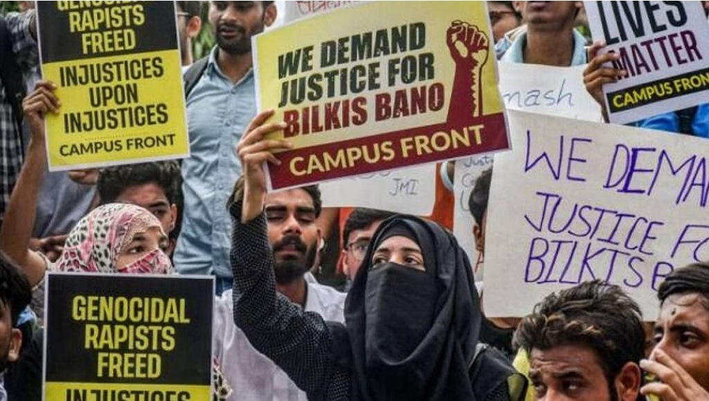 Bilkis Bano supporters protesting for the Bilkis Bano's justice. 