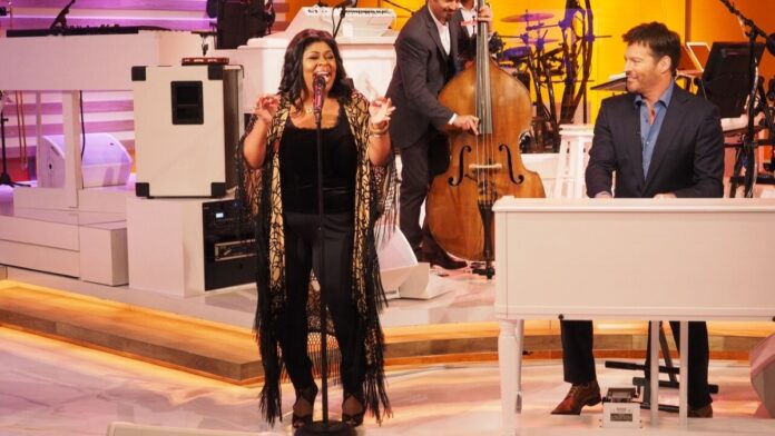 Kim Burrell captured during her show.