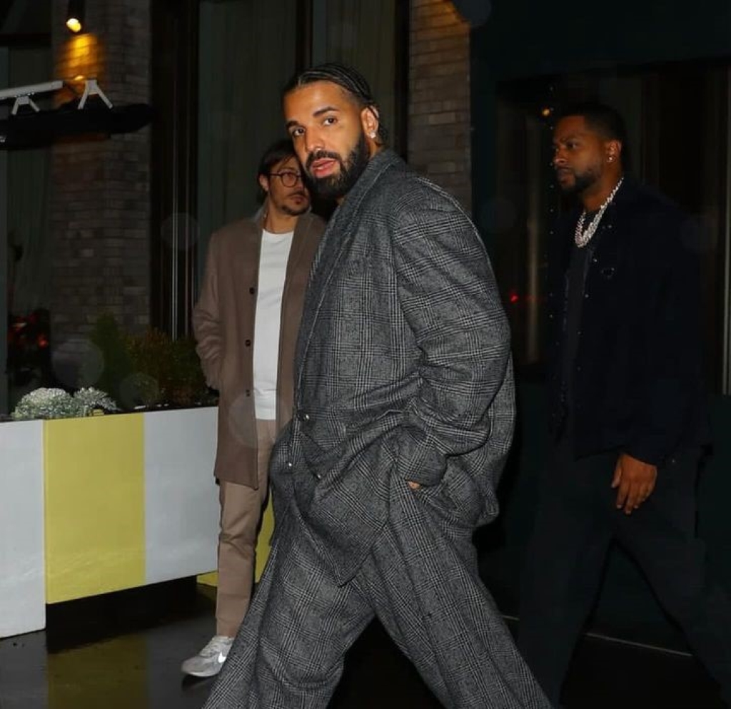 drake in suit